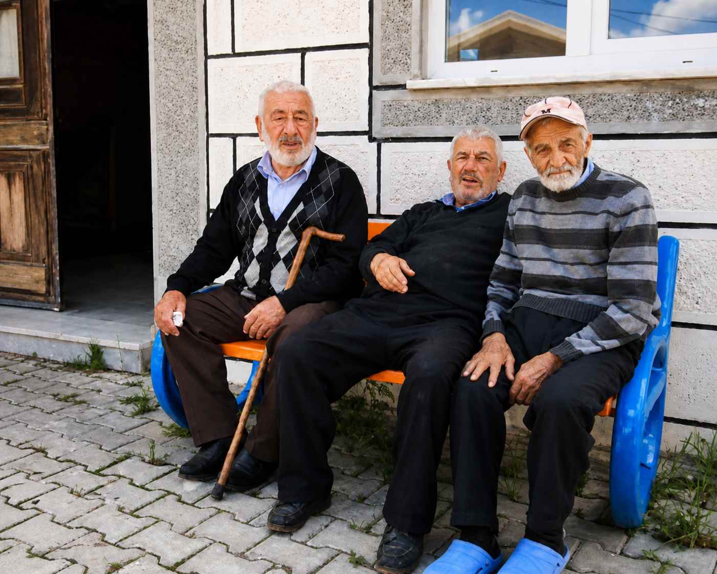 Anzer Yaylası’nda cuma çıkışı yayla insanları bir arada